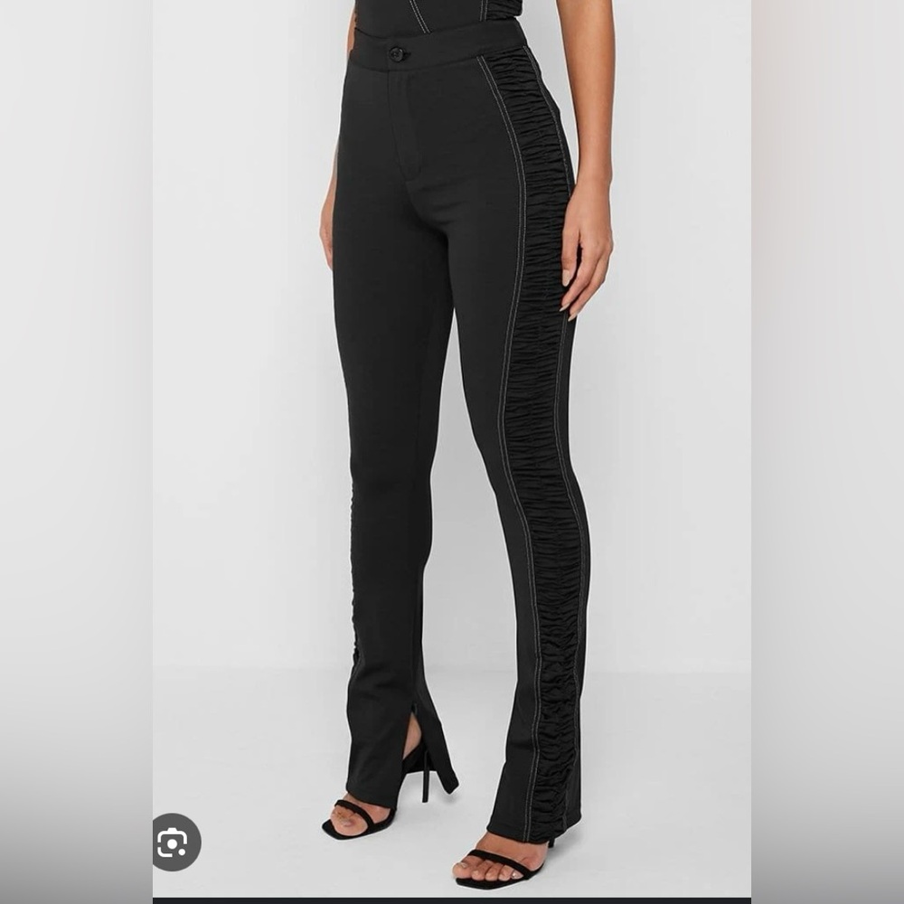 NEW Maniere de Voir ruched side flared leggings